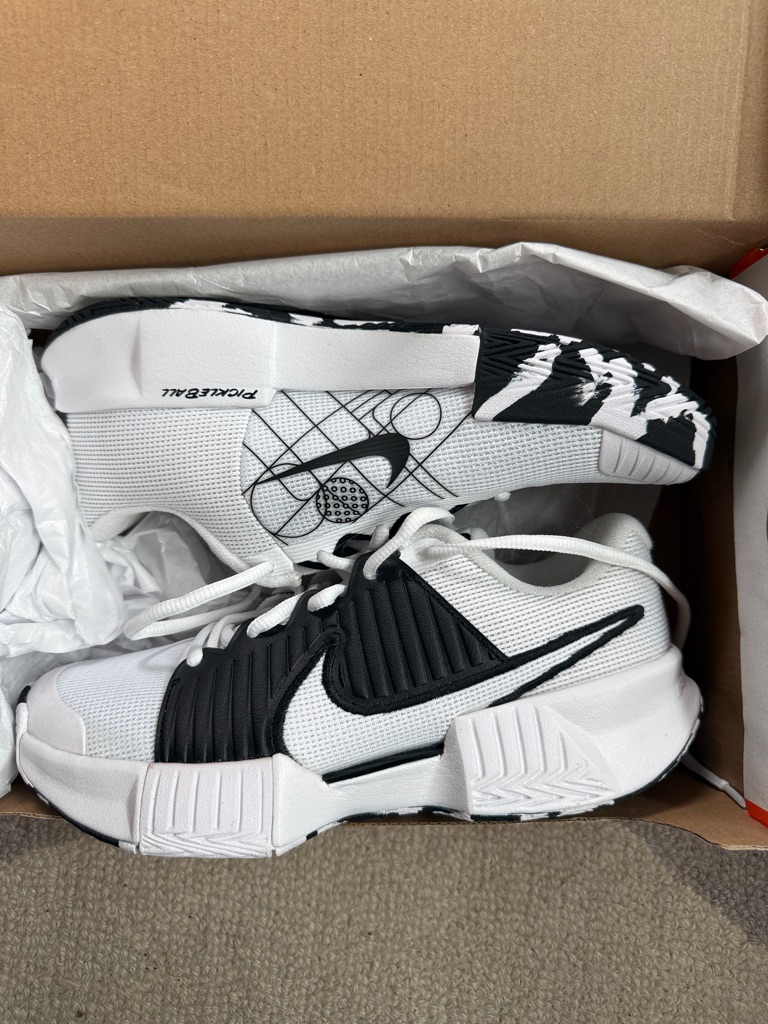 Nike Women's Zoom Challenge Pickleball Court Ahletic Shoes New